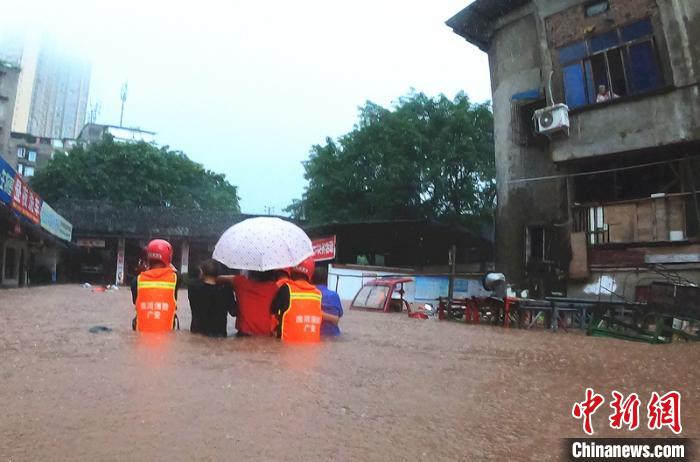 强降雨致四川多地受灾达州210.95万人不同程度受灾